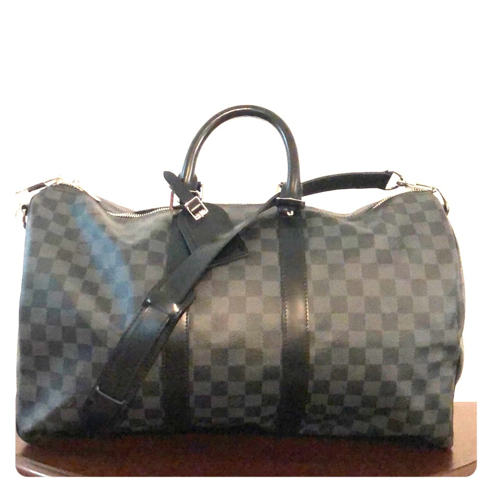 ✈️ Louis Vuitton travel bag